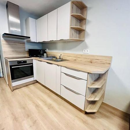 The Cocoon In The Center Of Senlis Apartment Senlis  Bagian luar foto