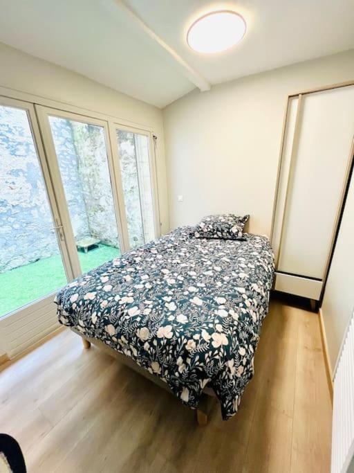 The Cocoon In The Center Of Senlis Apartment Senlis  Bagian luar foto